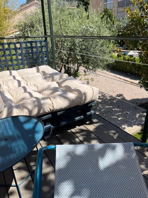 Апартаменты La Felicita Aix Centre Avec Jardin Et Piscine Экс-ан-Прованс Экстерьер фото